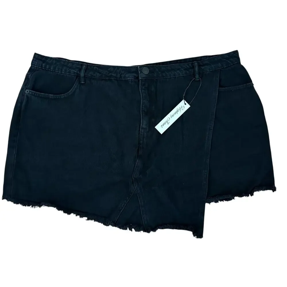 Highway Jeans Women's Plus Size Black Denim Skirt Shorts - Size 22 NWT